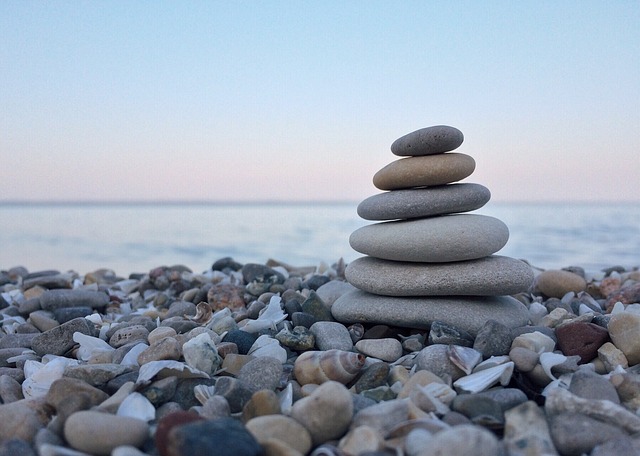 Cairn stacked rocks